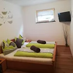 Sonnen-appartement Heidi *
