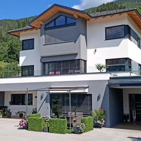 Sonnen-appartement Heidi Apartment *