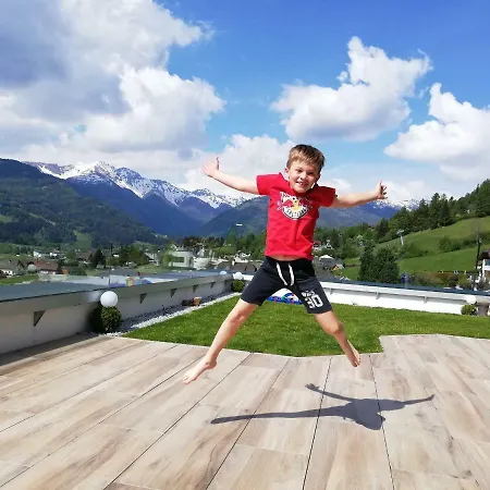 Sonnen-appartement Heidi Apartmán Sankt Michael im Lungau