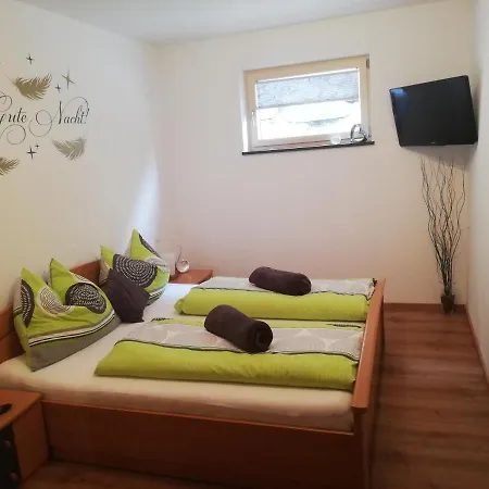 Sonnen-appartement Heidi *